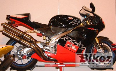 2000 Aprilia RSV Mille SP photo